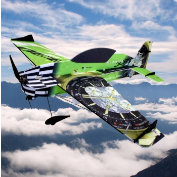 Extra 330 SuperLITE zelená